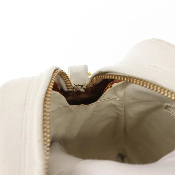 CHANEL Matelasse Chain Shoulder Bag Grained Calf Skin White Gold CC Auth 148356 - Picture 10 of 16